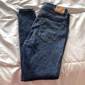Levi’s 720 High Rise Super Skinny Jeans